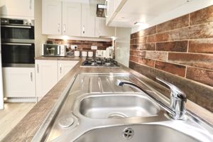 RUBENS CLOSE- click for photo gallery